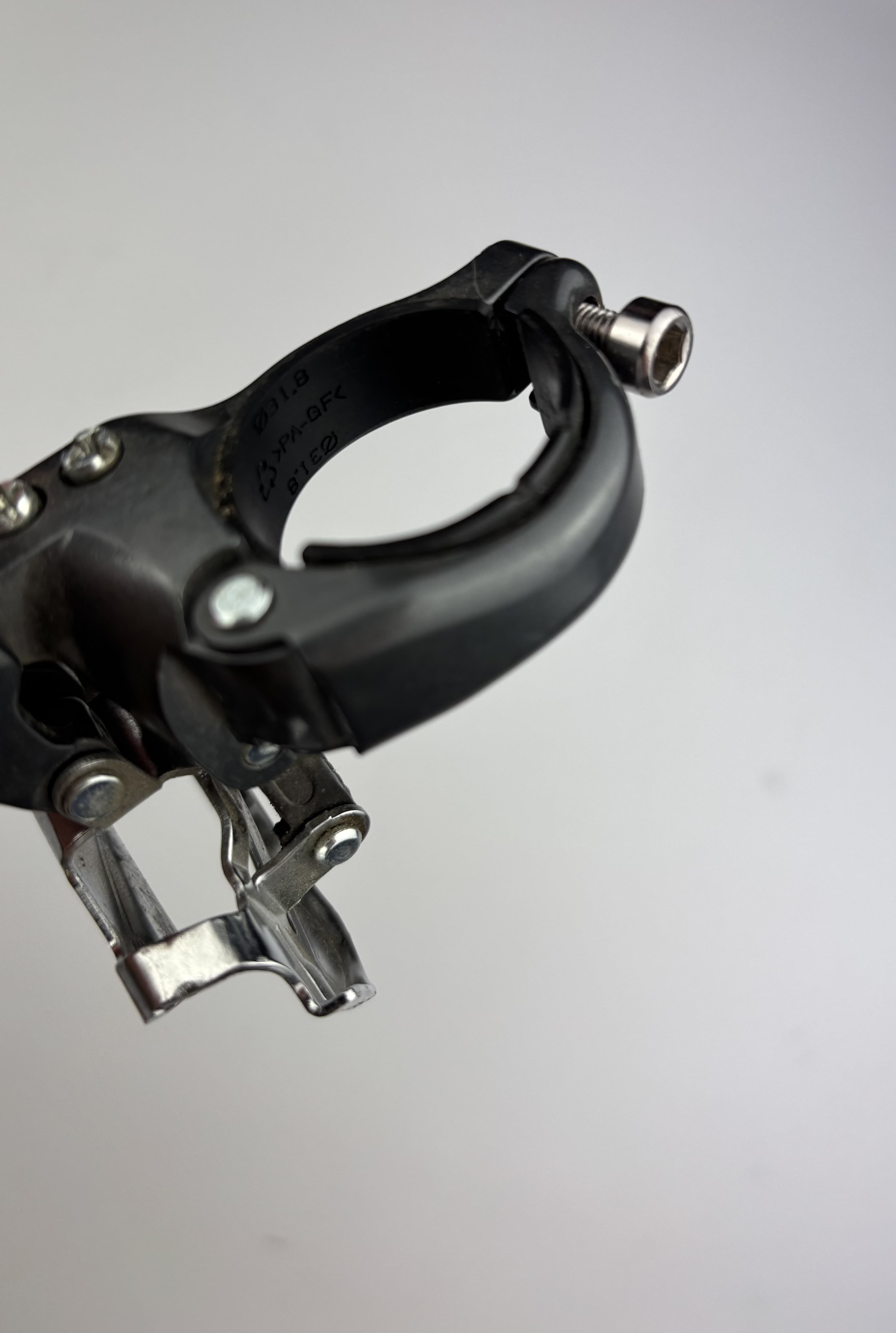 Передний переключатель shimano claris 3