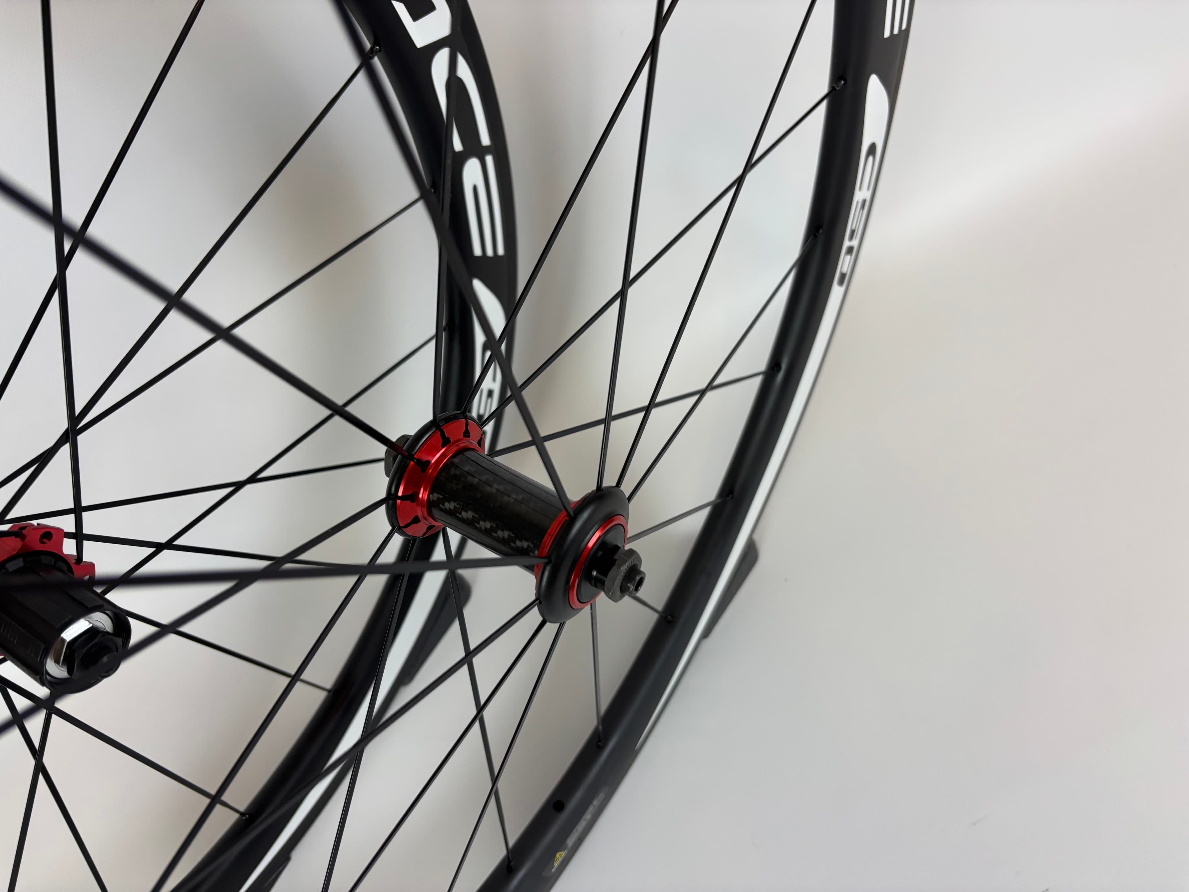 Карбоновые колеса shimano dura-ace c50 3