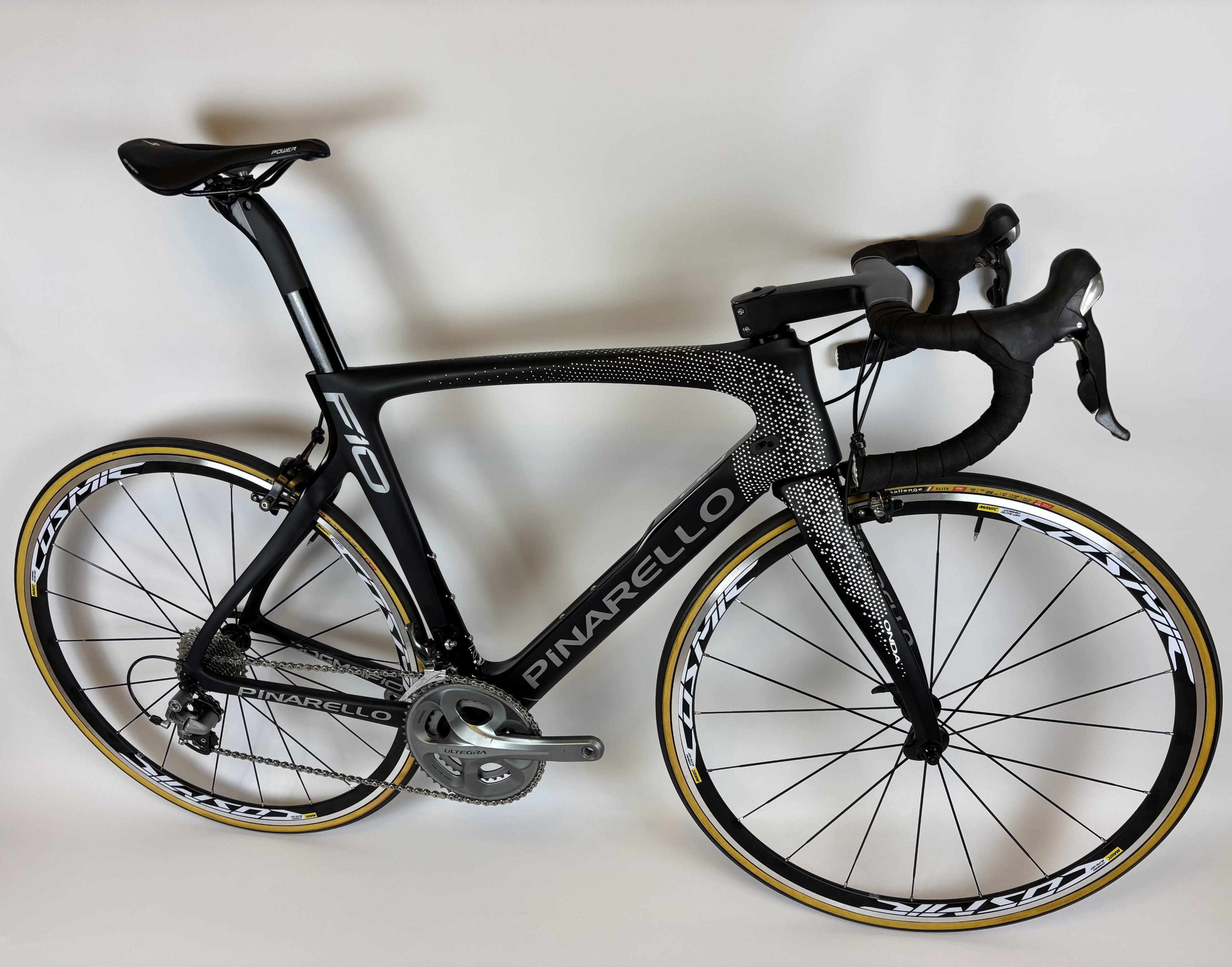 Карбоновый шоссейный велосипед pinarello f10