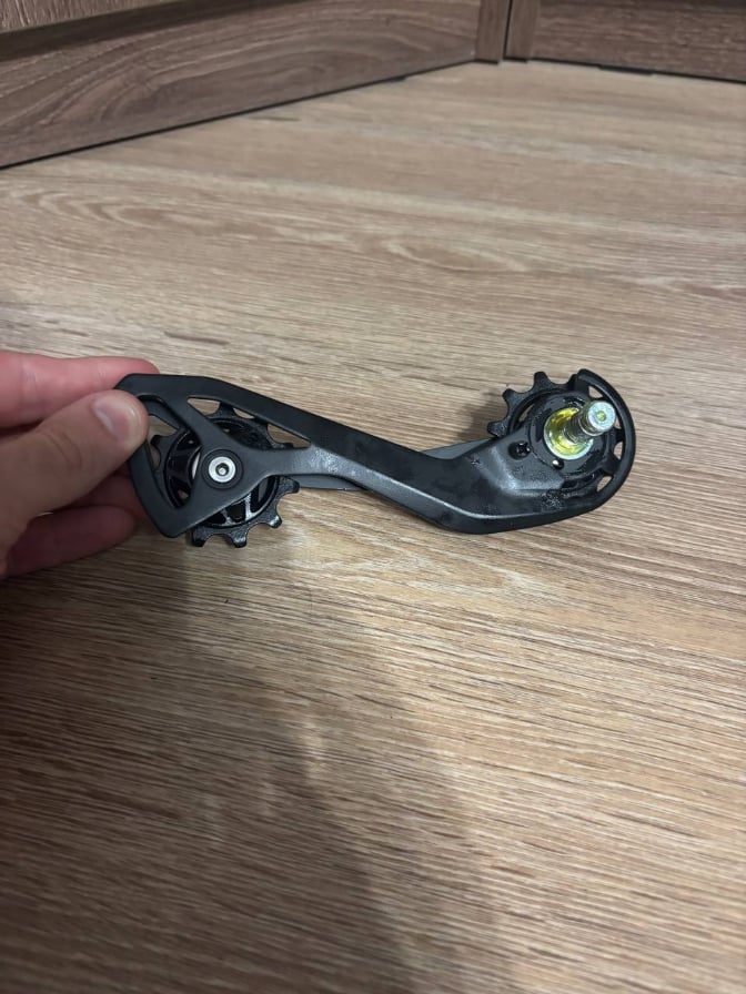 Лапка заднего переключателя shimano 105 di2